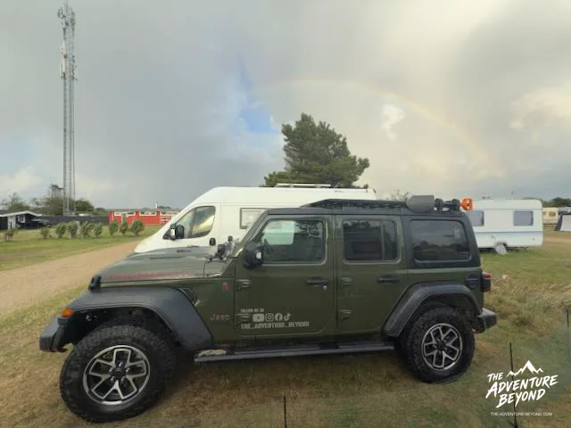 Eigene Aufnahme: Jeep auf dem Campingplatz auf Rømø